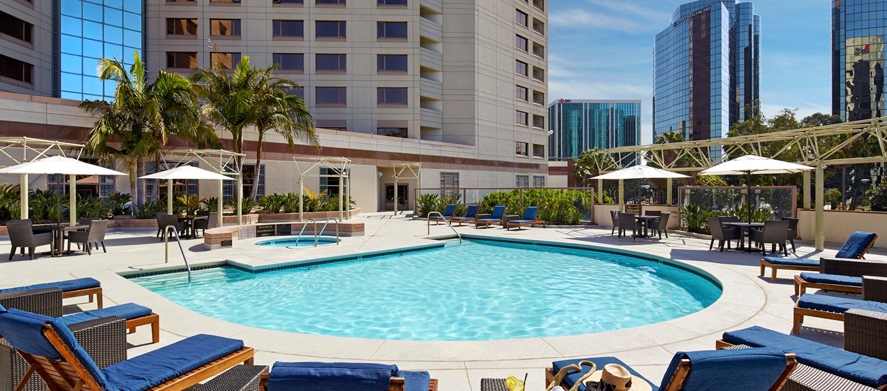 Fantastic Long Beach Hotels to Stay In - Fast Money Car Title Loans